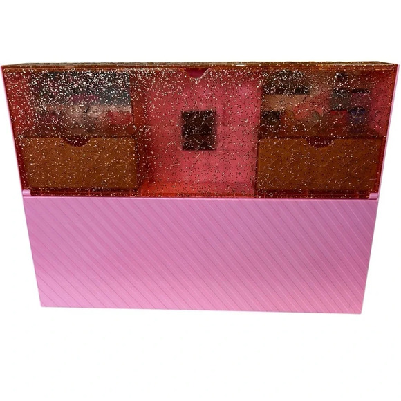 L.O.L Surprise Pop-Up Store & Doll Display Case - Picture 5 of 8